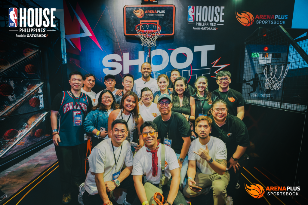 Tony Parker stopped by the ArenaPlus booth at NBA House Philippines, posing for a group photo with members of the ArenaPlus team